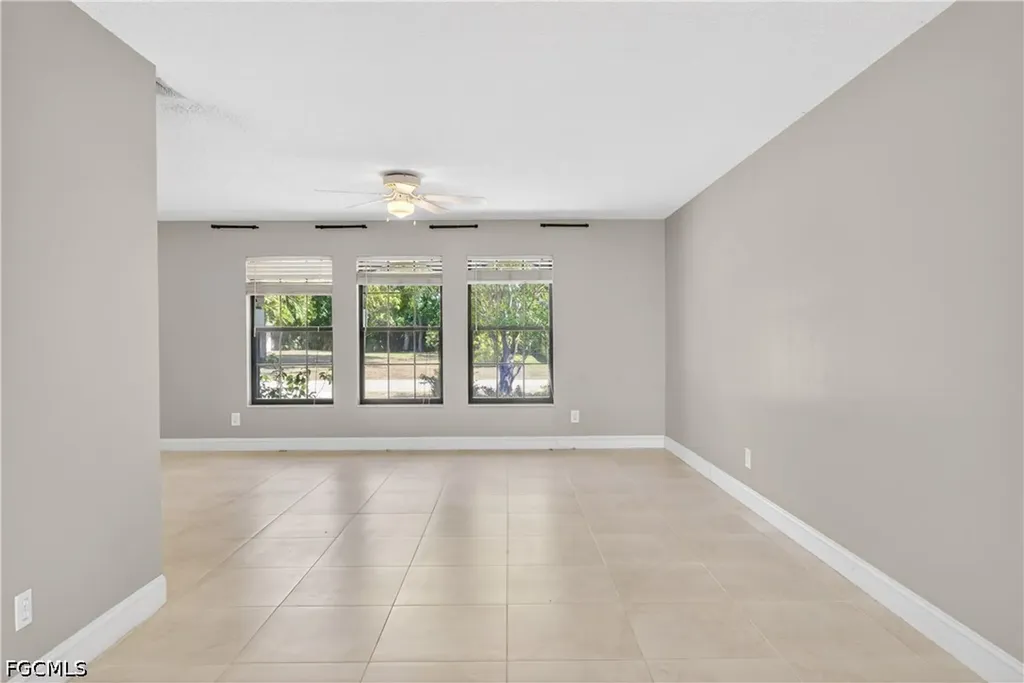 836 SW 18th Street Cape Coral FL 33991