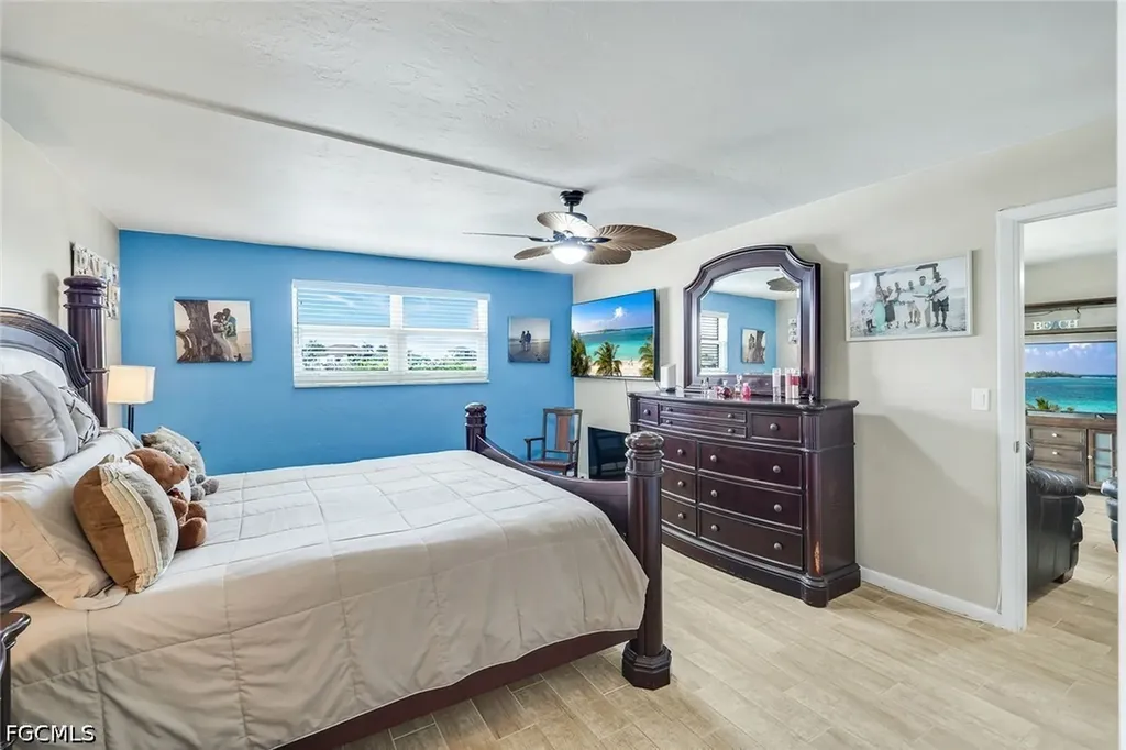 1714 Bikini Court Cape Coral FL 33904