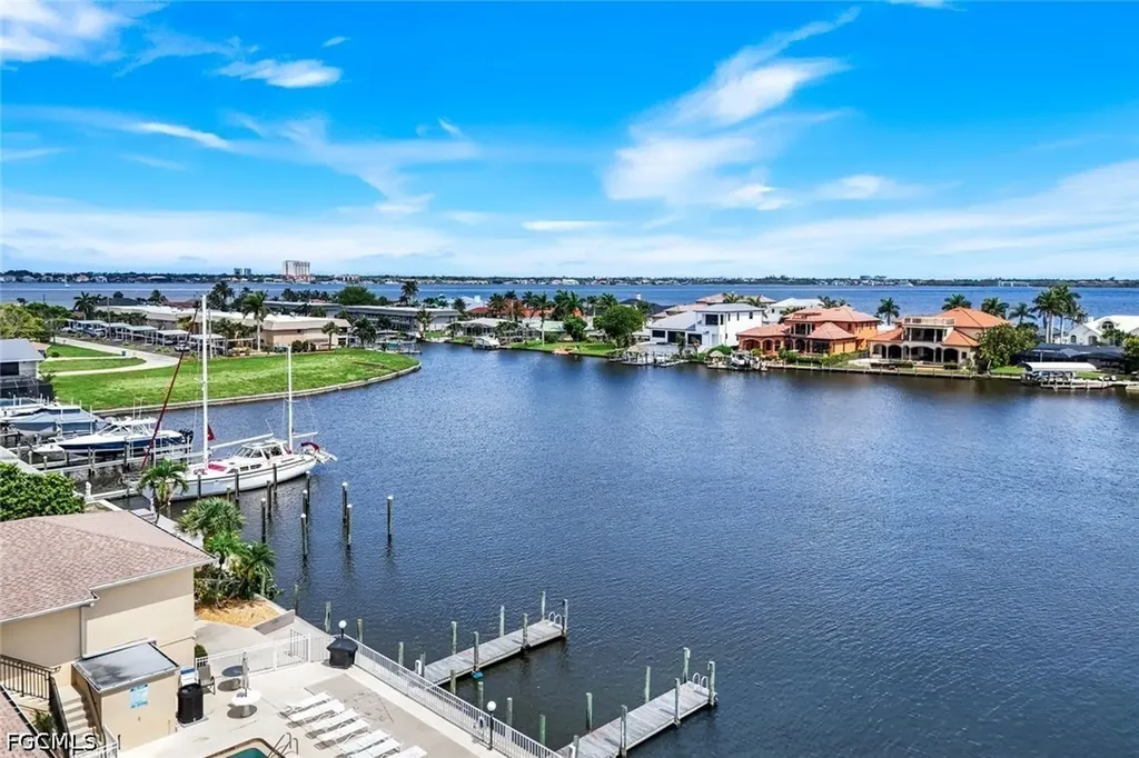 1714 Bikini Court Cape Coral FL 33904