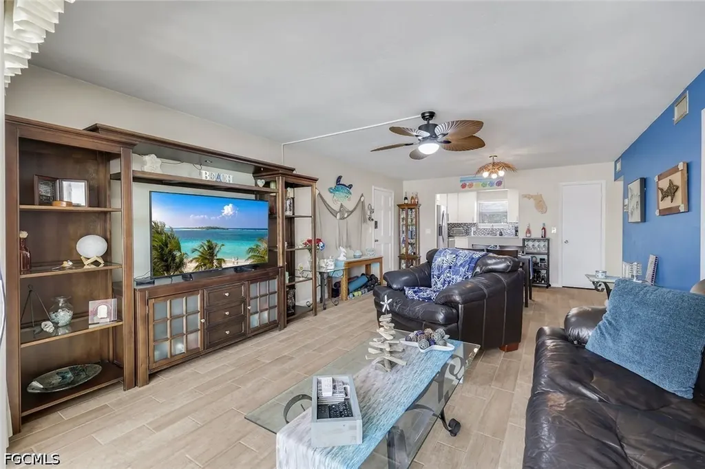 1714 Bikini Court Cape Coral FL 33904