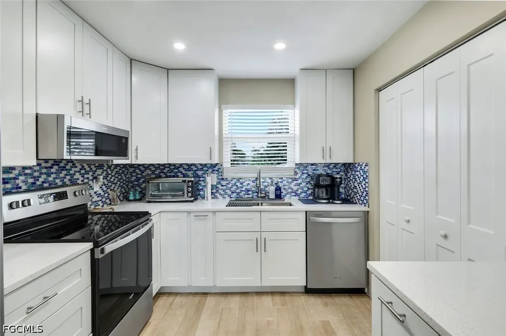 1714 Bikini Court Cape Coral FL 33904
