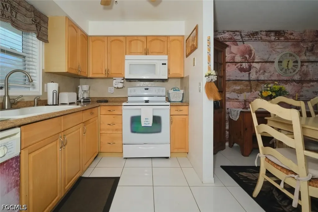 6777 Winkler Road Fort Myers FL 33919