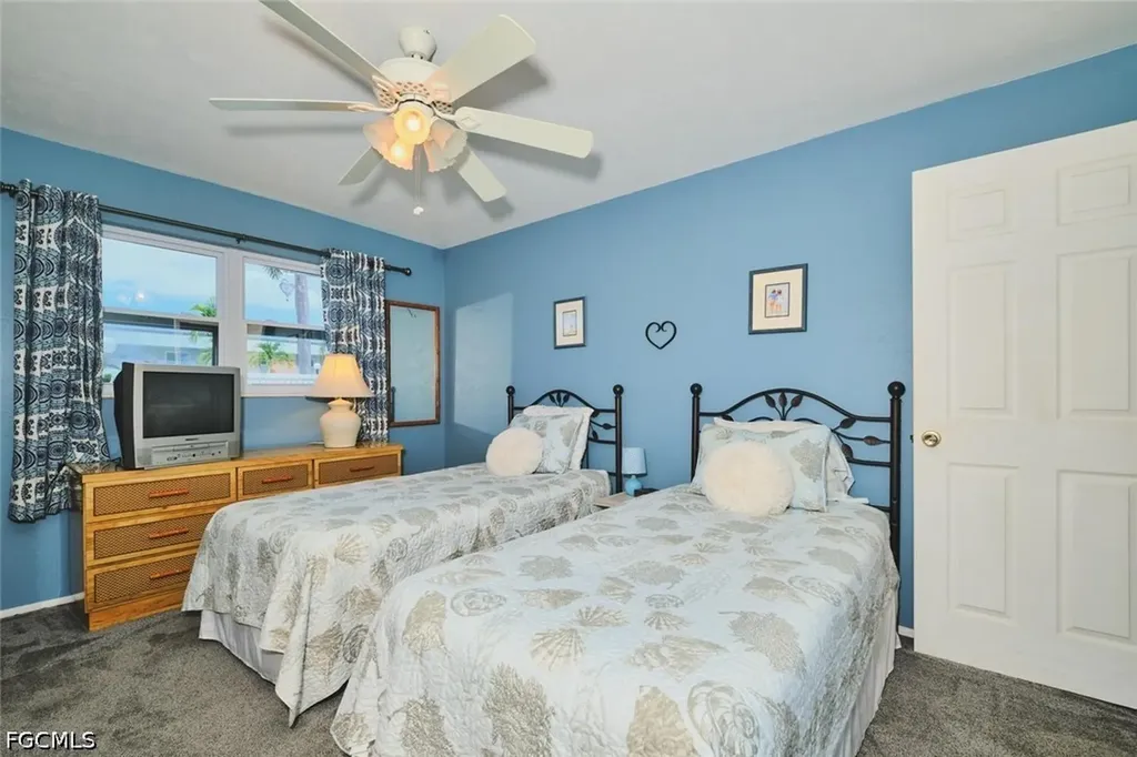 6777 Winkler Road Fort Myers FL 33919