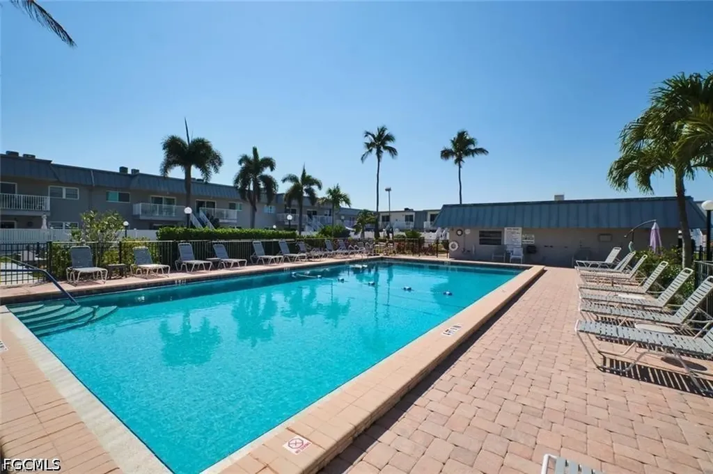6777 Winkler Road Fort Myers FL 33919