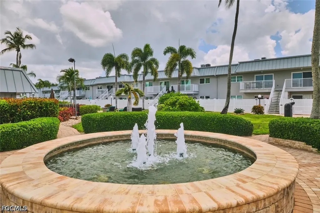 6777 Winkler Road Fort Myers FL 33919