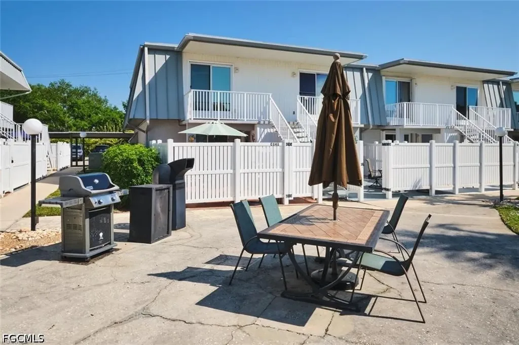 6777 Winkler Road Fort Myers FL 33919