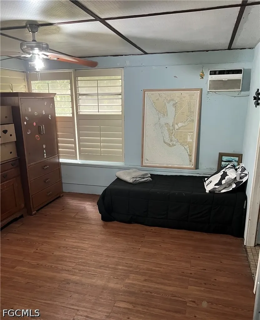 1802 Marilyn Drive North Fort Myers FL 33917