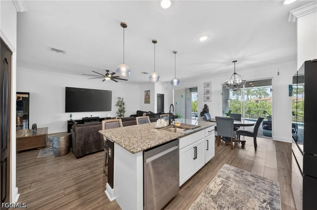 1321 NW 42nd Avenue Cape Coral FL 33993