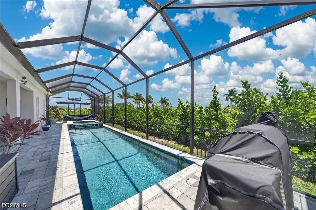 1321 NW 42nd Avenue Cape Coral FL 33993