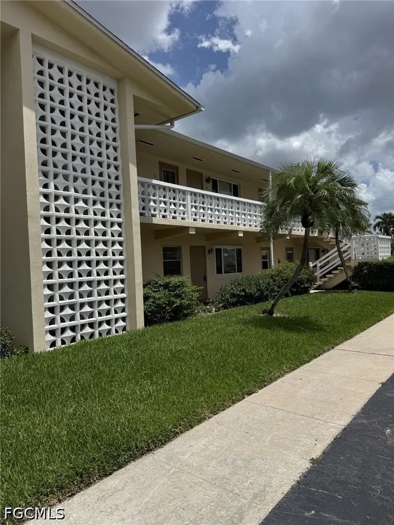 13151 Kings Point Drive Fort Myers FL 33919