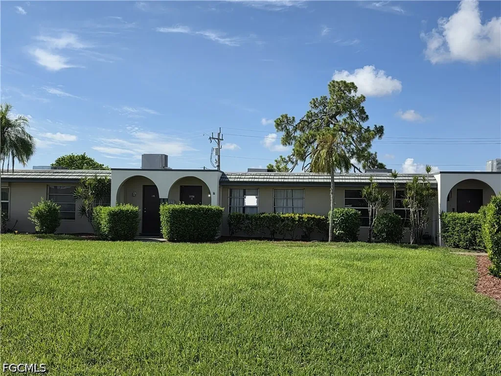 1107 S Loop Boulevard Lehigh Acres FL 33936