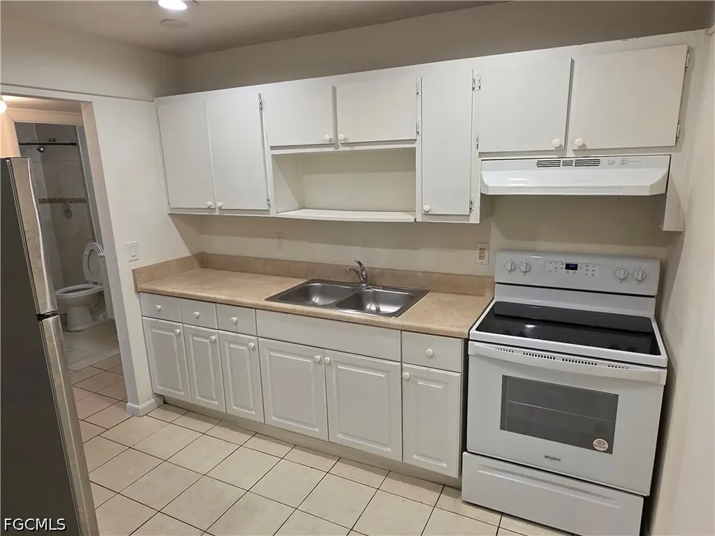 1107 S Loop Boulevard Lehigh Acres FL 33936