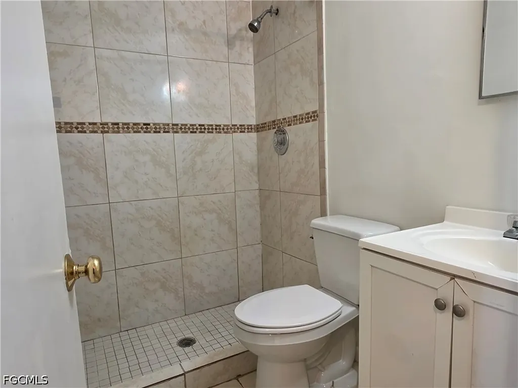 1107 S Loop Boulevard Lehigh Acres FL 33936