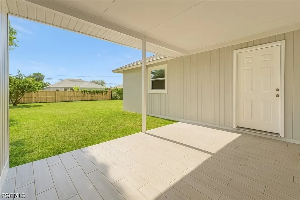 5453 11th Avenue Fort Myers FL 33907