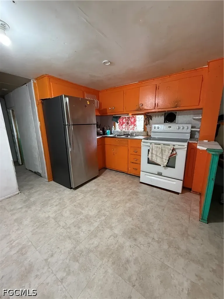 11225 Torchfire Trail Bonita Springs FL 34135