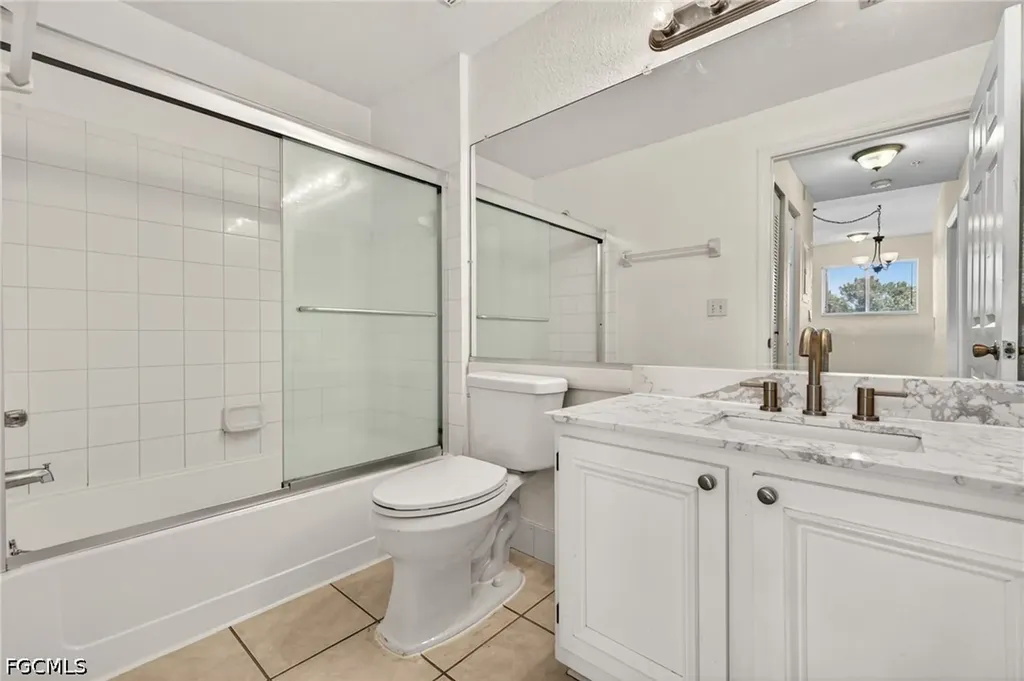 6361 Aragon Way Fort Myers FL 33966