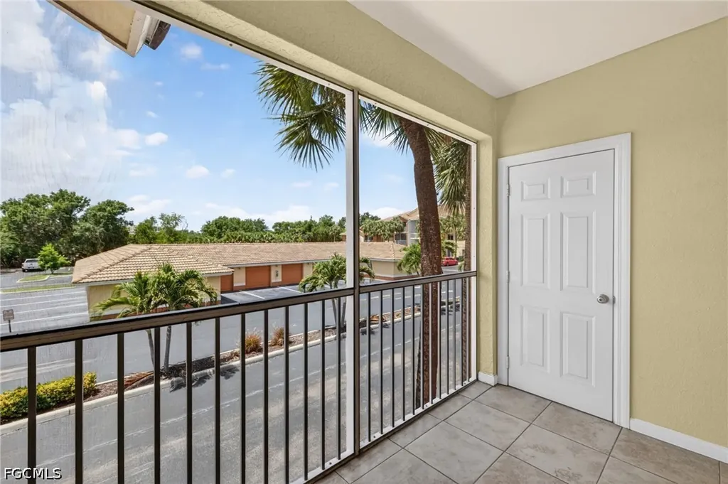 6361 Aragon Way Fort Myers FL 33966