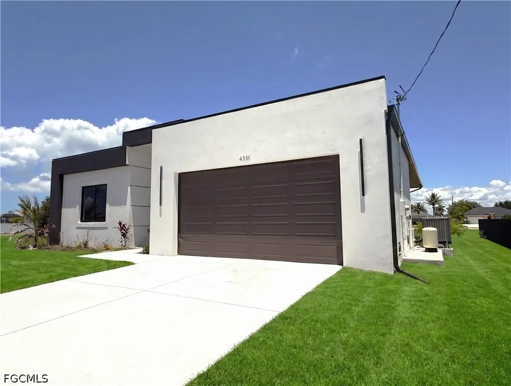 4331 NW 31st Terrace Cape Coral FL 33993