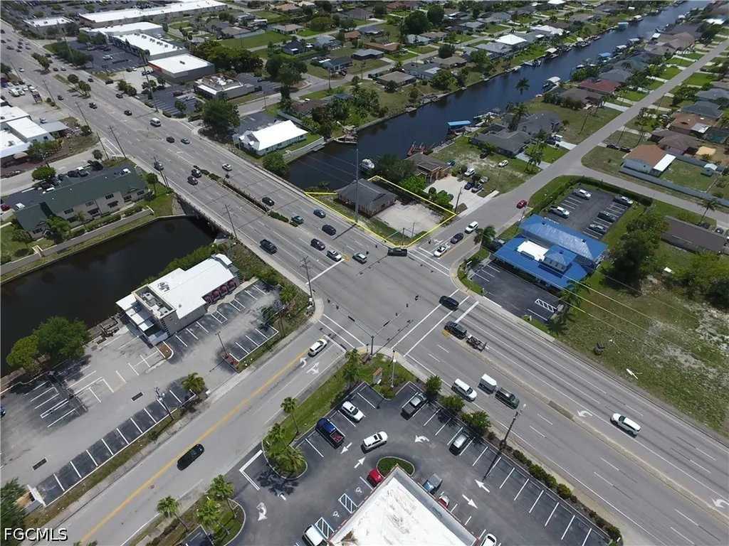 1218 Del Prado Boulevard S Cape Coral FL 33990