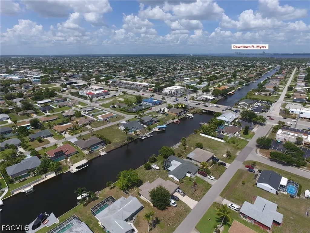 1218 Del Prado Boulevard S Cape Coral FL 33990