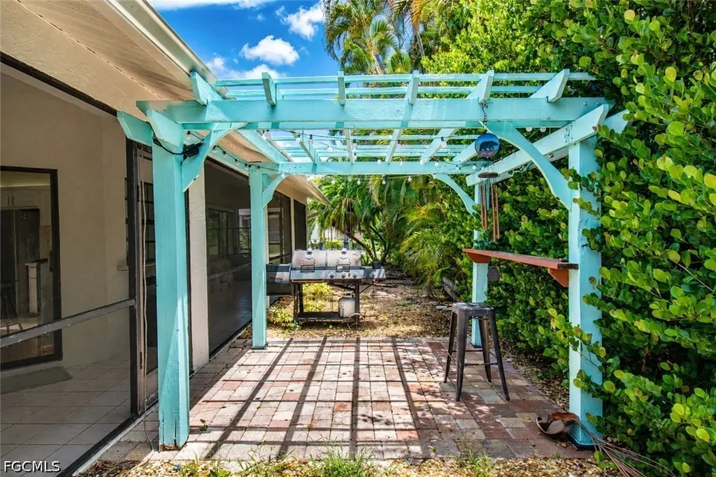 10791 Highland Avenue Fort Myers FL 33966