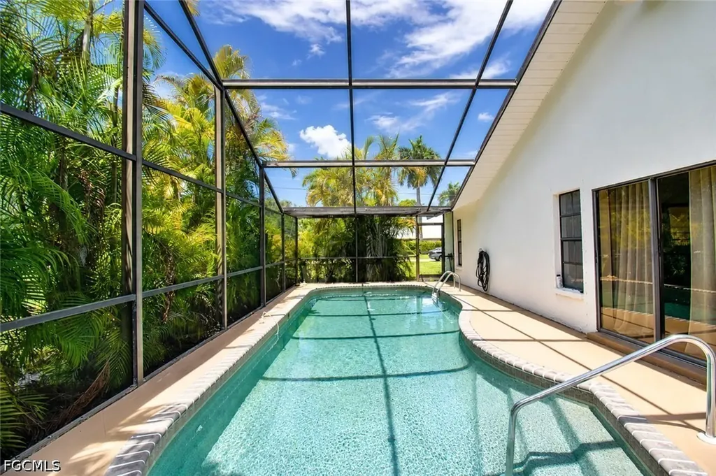 10791 Highland Avenue Fort Myers FL 33966