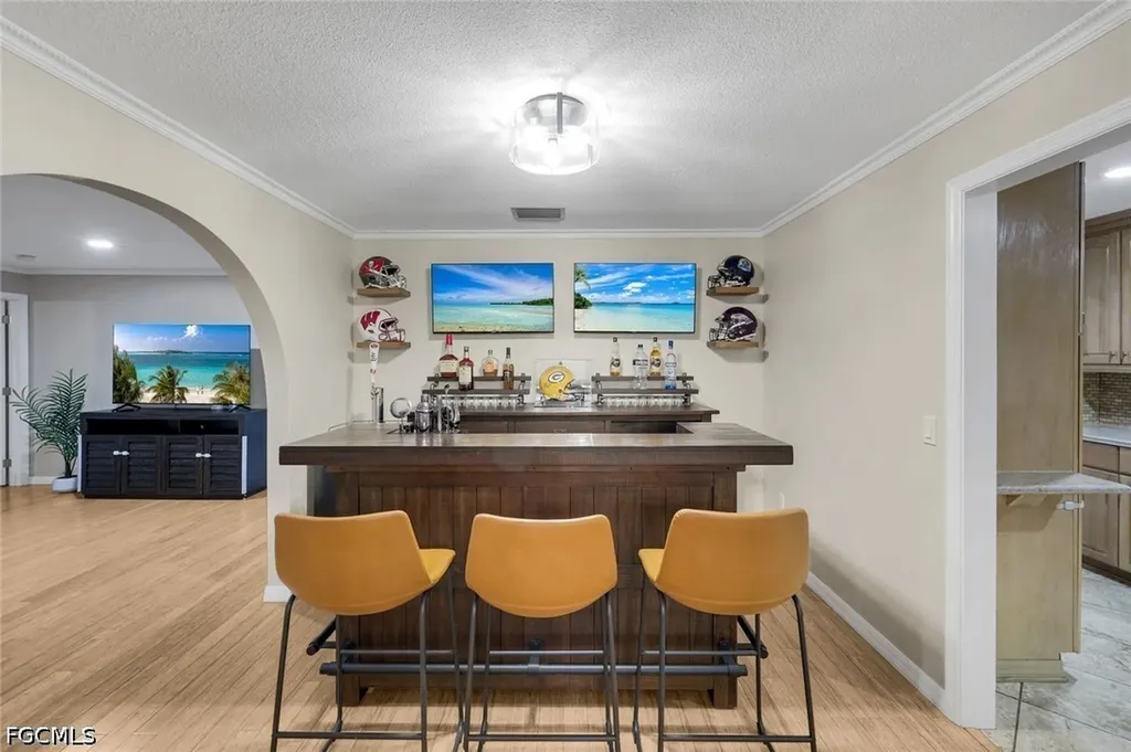 4548 SE 11th Place Cape Coral FL 33904