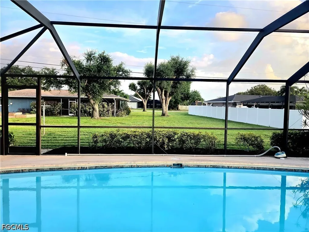 3507 SE 3rd Avenue Cape Coral FL 33904