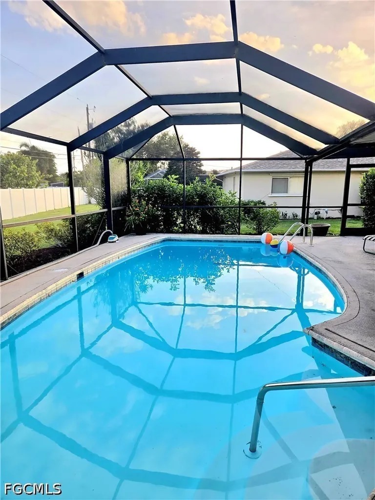 3507 SE 3rd Avenue Cape Coral FL 33904