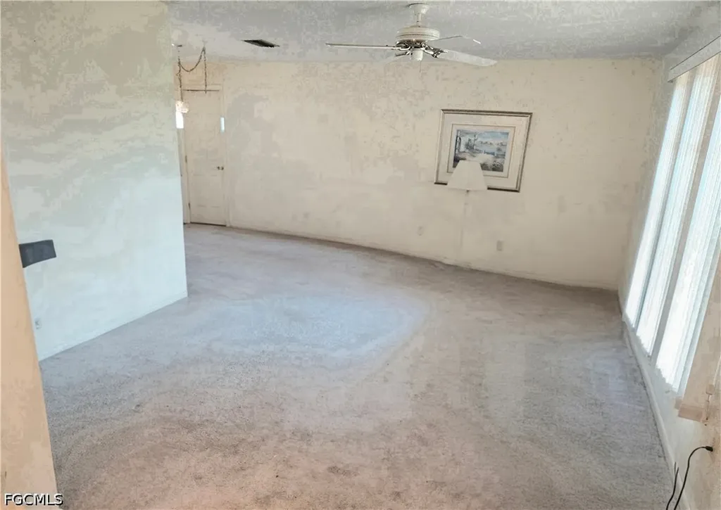 3507 SE 3rd Avenue Cape Coral FL 33904