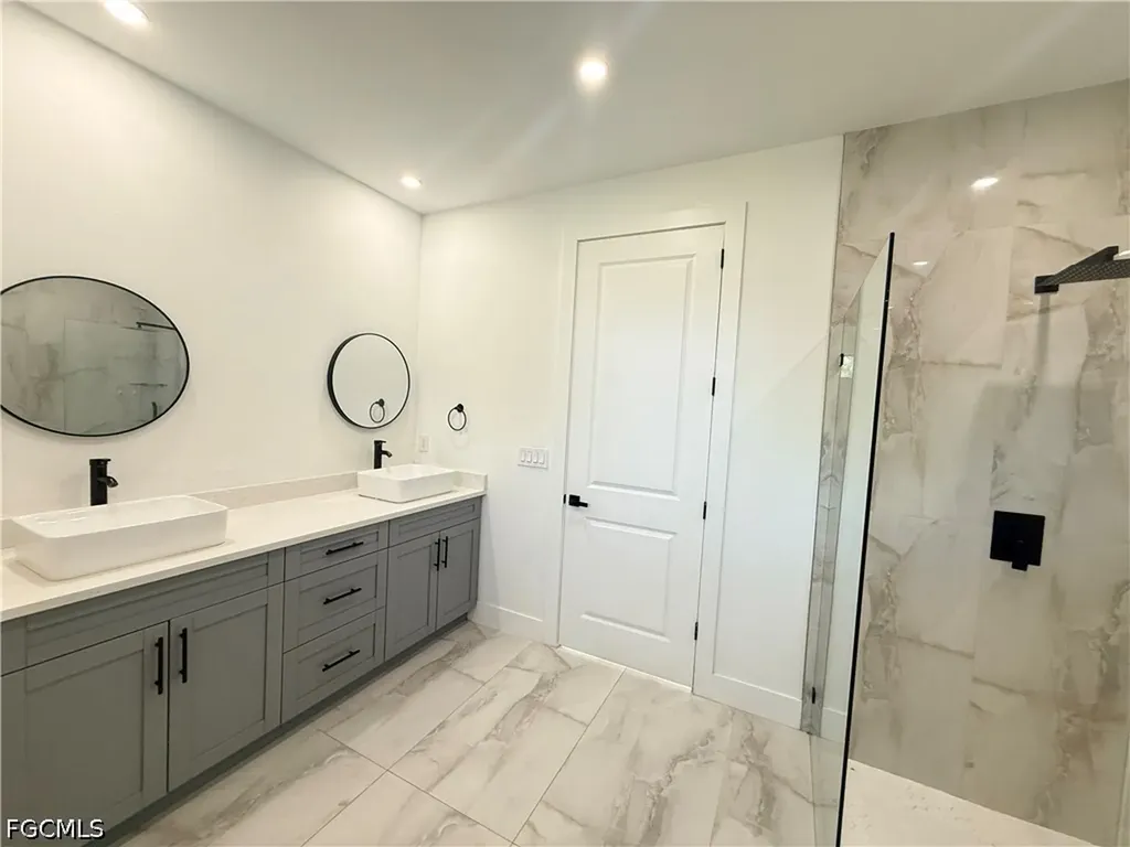 2801 SW 3rd Street Cape Coral FL 33991