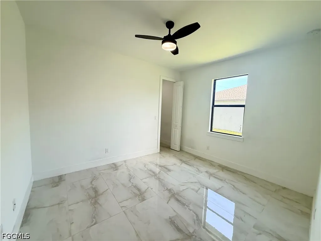 2801 SW 3rd Street Cape Coral FL 33991