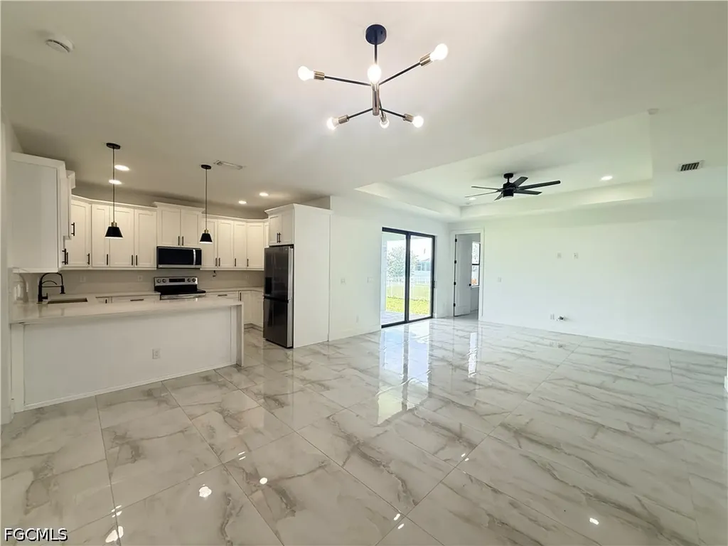 2801 SW 3rd Street Cape Coral FL 33991
