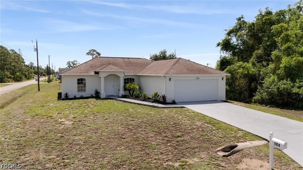 104 Denis Avenue N Lehigh Acres FL 33971