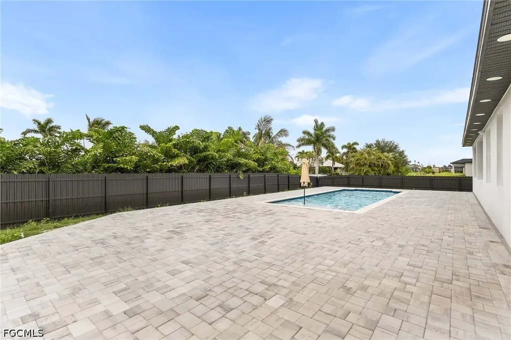 2837 NW 3rd Street Cape Coral FL 33993