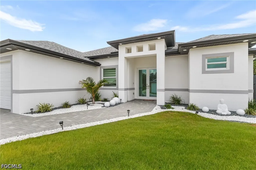 2837 NW 3rd Street Cape Coral FL 33993