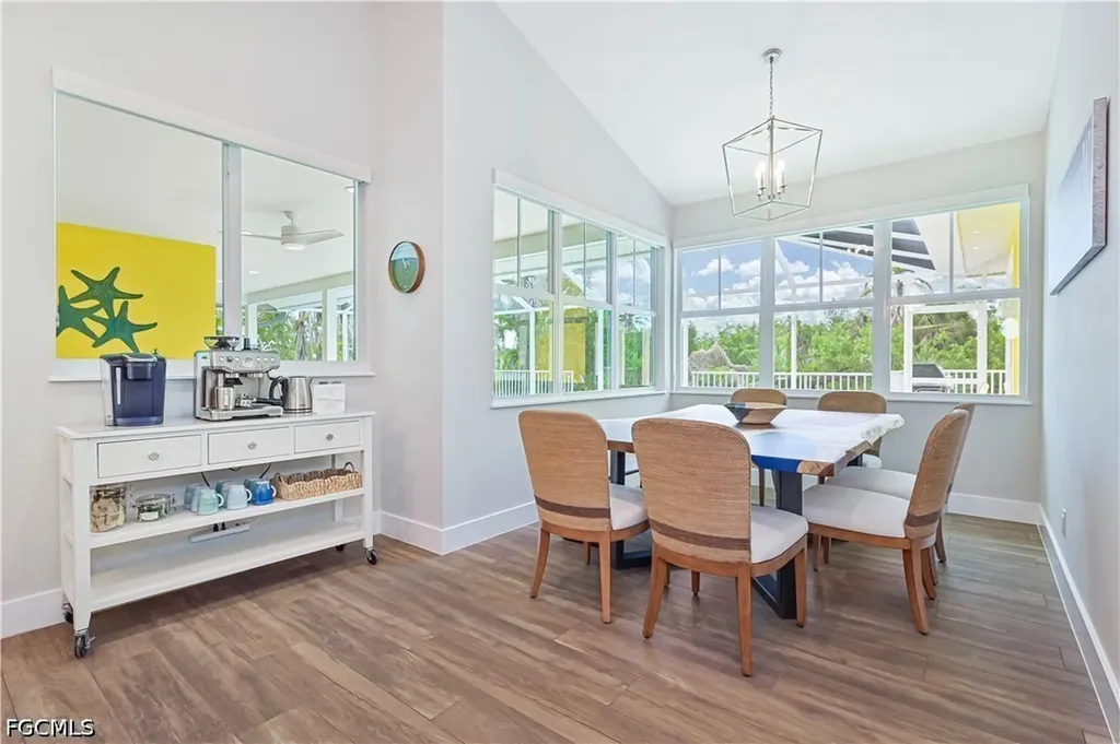 335 Cowry Court Sanibel FL 33957