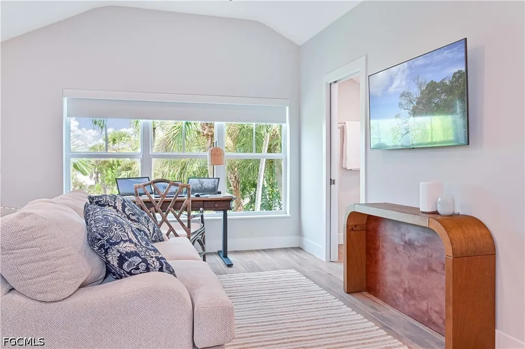 335 Cowry Court Sanibel FL 33957