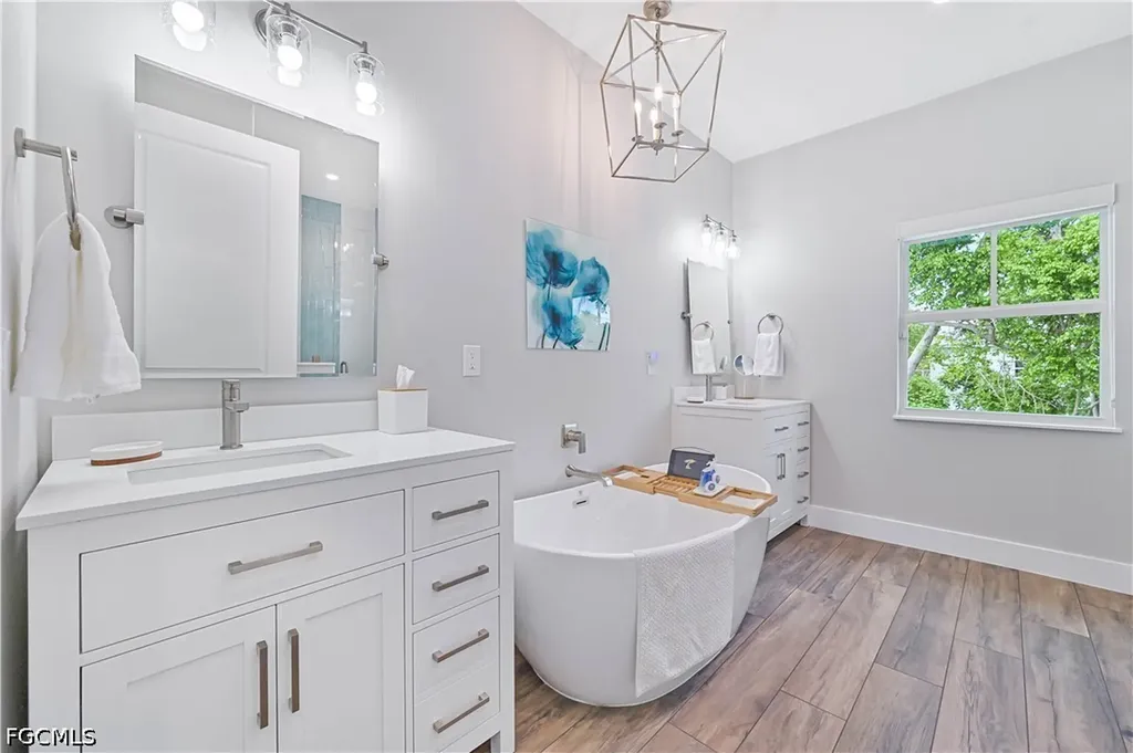 335 Cowry Court Sanibel FL 33957
