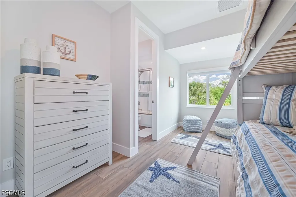 335 Cowry Court Sanibel FL 33957