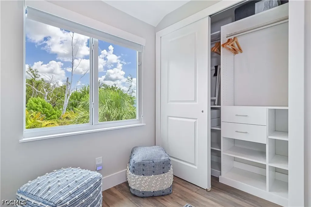 335 Cowry Court Sanibel FL 33957