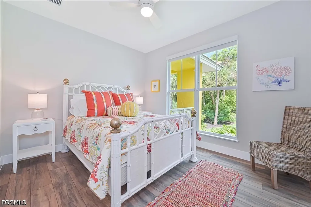 335 Cowry Court Sanibel FL 33957