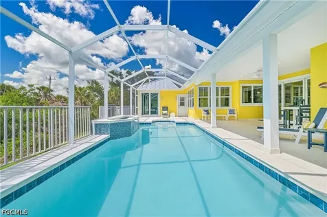 335 Cowry Court Sanibel FL 33957