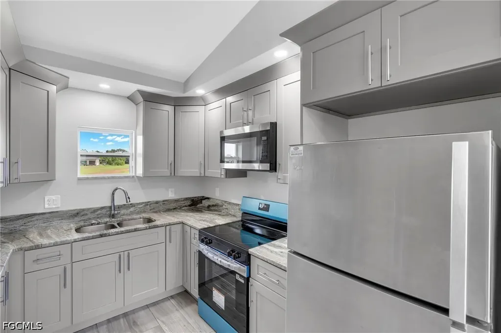 2075 Detroit Drive Labelle FL 33935