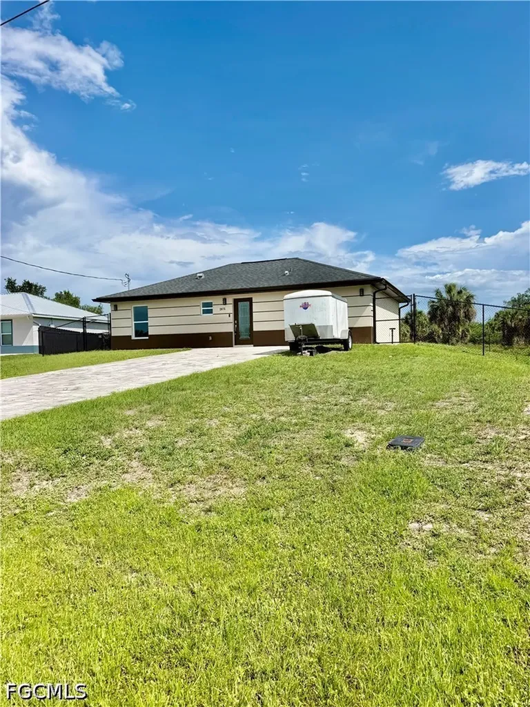 2075 Detroit Drive Labelle FL 33935
