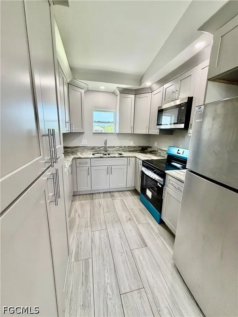 2075 Detroit Drive Labelle FL 33935