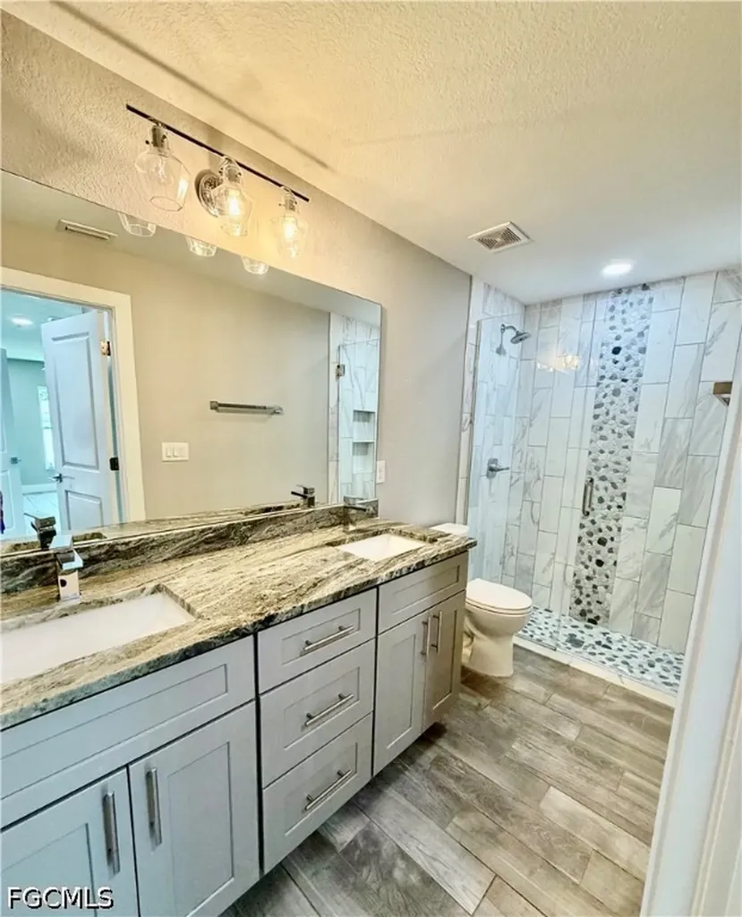 2075 Detroit Drive Labelle FL 33935
