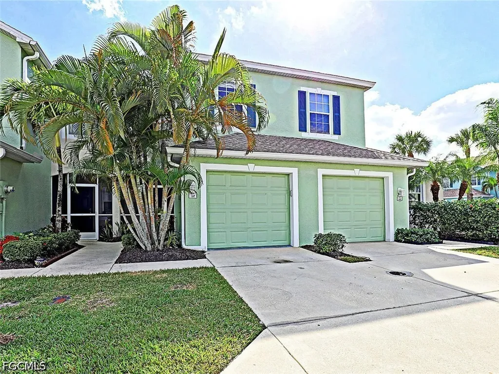 3647 Pine Oak Circle Fort Myers FL 33916