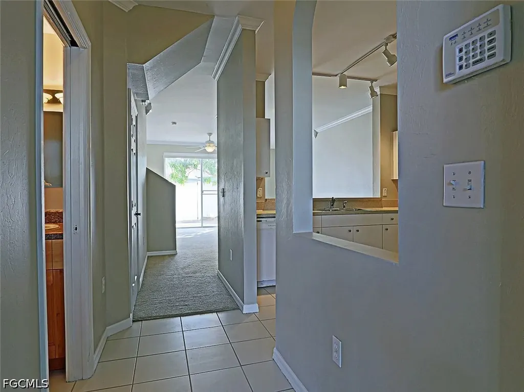3647 Pine Oak Circle Fort Myers FL 33916