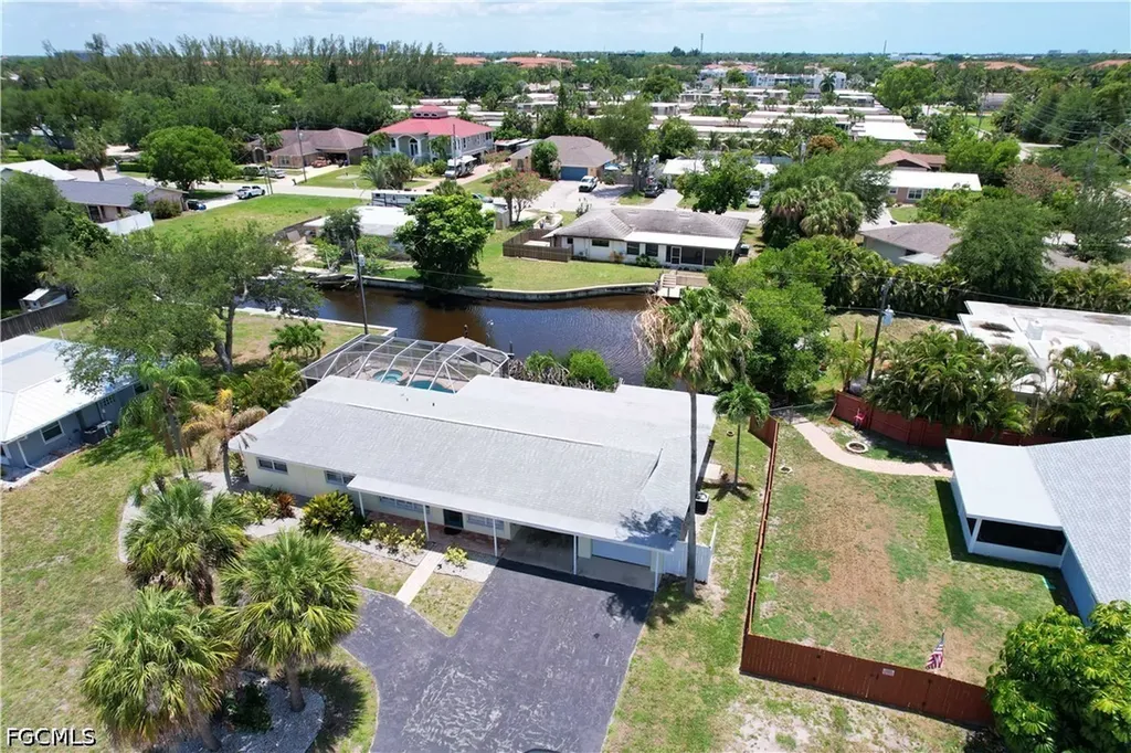 1012 Wyomi Drive Fort Myers FL 33919